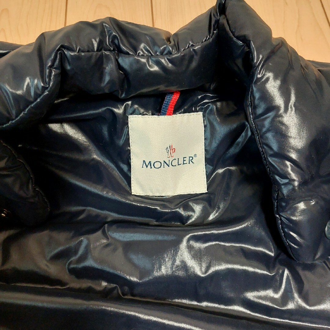 MONCLER(モンクレール)のMONCLER　アウター　サイズ0 メンズのジャケット/アウター(ダウンジャケット)の商品写真