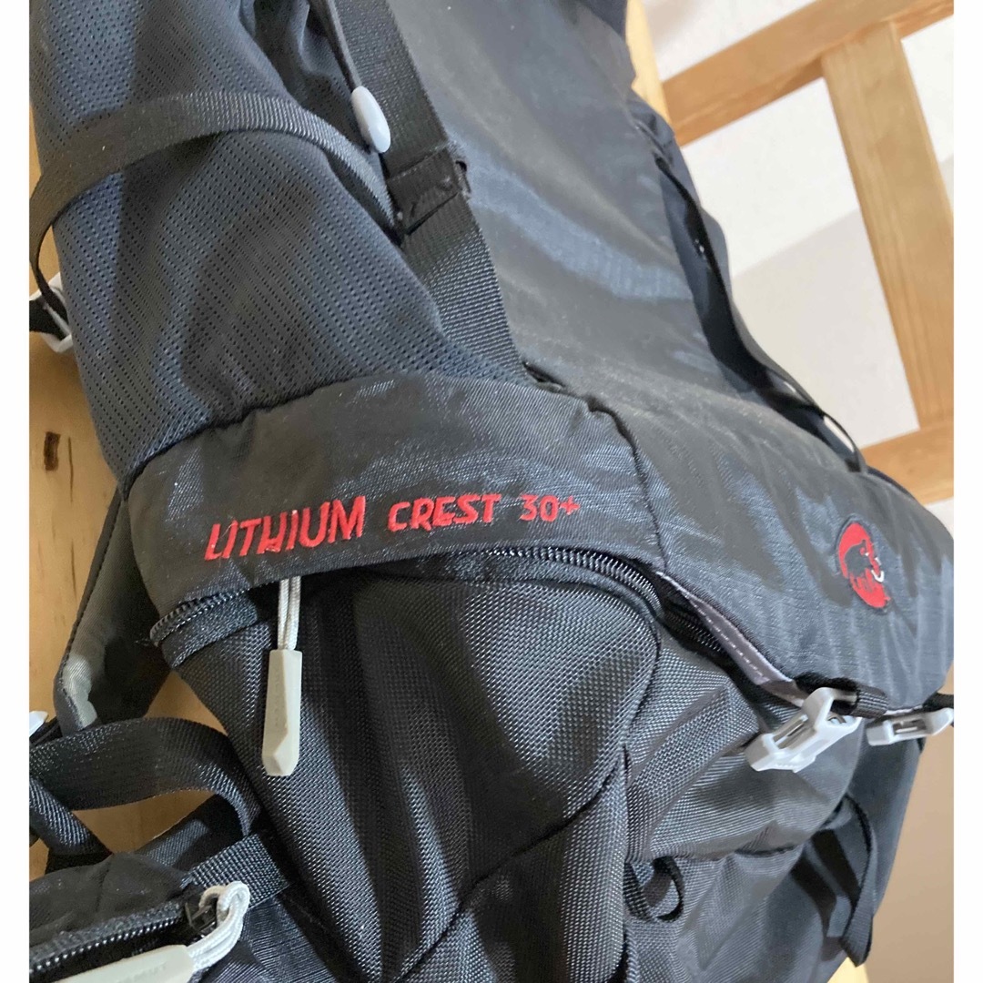 Mammut(マムート)のMAMMUT LITHIUM crest S30+7  スポーツ/アウトドアのアウトドア(登山用品)の商品写真