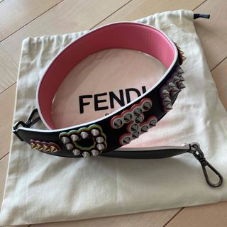 バッグ★売り切れ次第終了★激レア【新品】FENDI ストラップユー  ズッカ柄