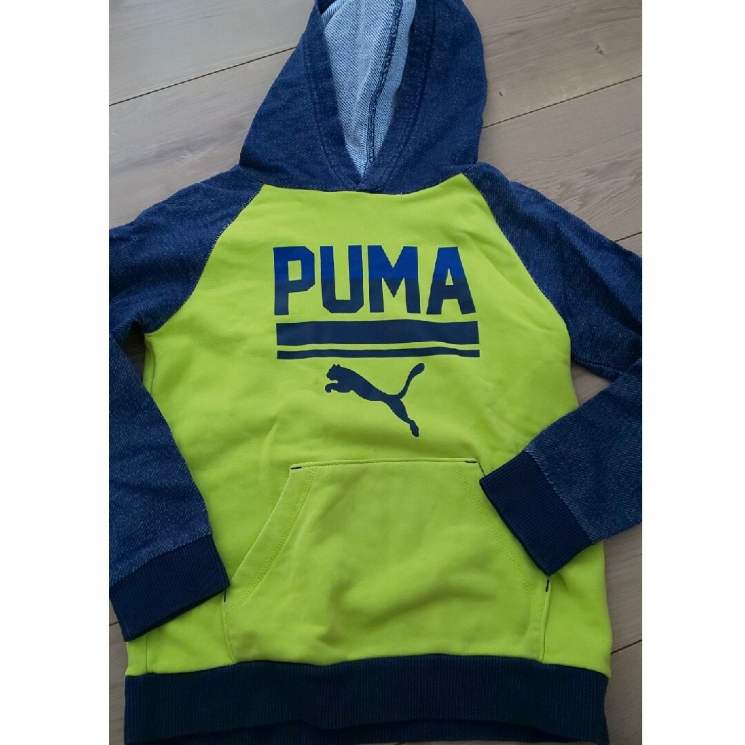 PUMA(プーマ)の蛍光色パーカー キッズ/ベビー/マタニティのキッズ服男の子用(90cm~)(Tシャツ/カットソー)の商品写真