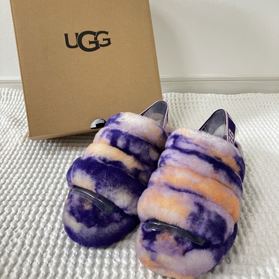 UGG - 新品 ugg アグ サンダル 厚底 ファー マーブル パープル 派手