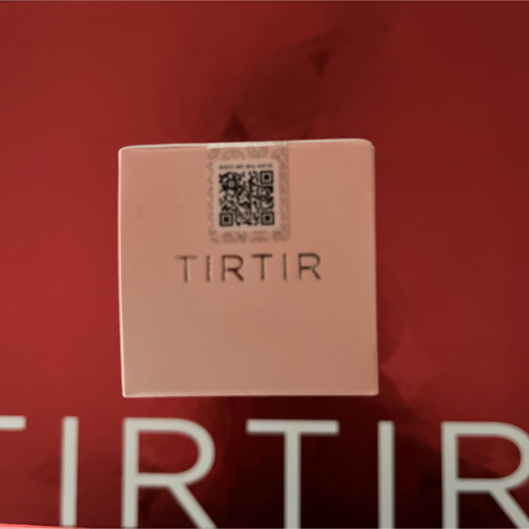 TIRTIR(ティルティル)の【新品】TIRTIR マスクフィットトーンアップエッセンス　ベージュ コスメ/美容のベースメイク/化粧品(化粧下地)の商品写真