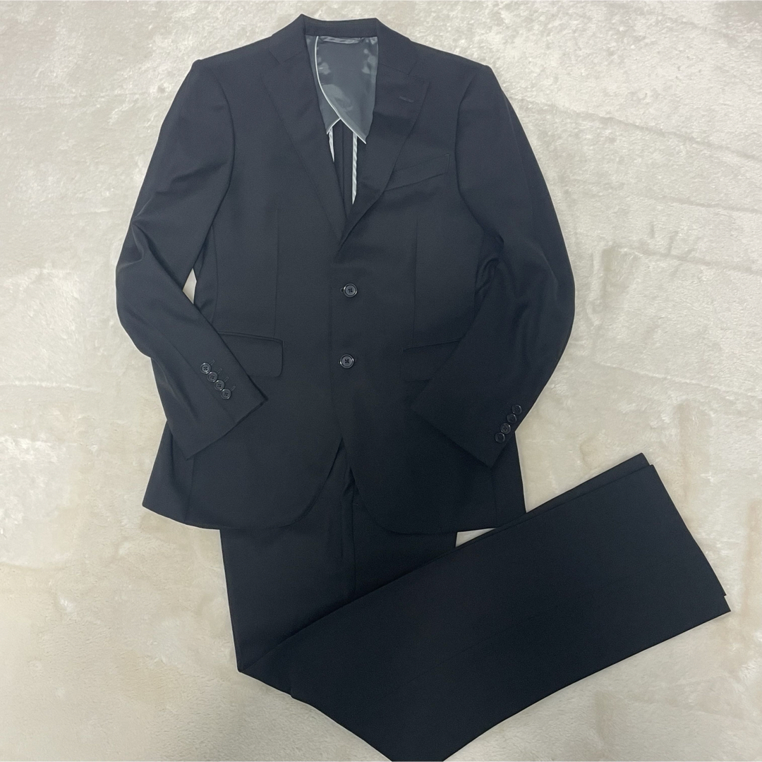 THE SUIT COMPANY(スーツカンパニー)の★美品★スーツカンパニー　礼服　ウルトラブラック　super100's  黒 メンズのスーツ(セットアップ)の商品写真