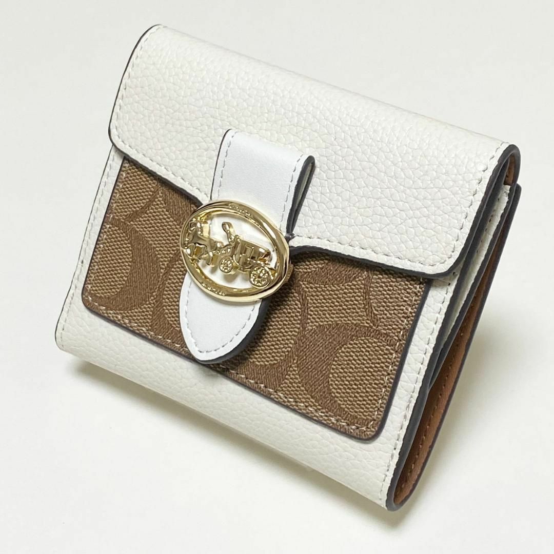 ✨【新品未使用】COACH 二つ折り財布 スモール ウォレット カーキ チョーク ✨【新品未使用】COACH 二つ折り財布 スモール ウォレット カーキ チョーク