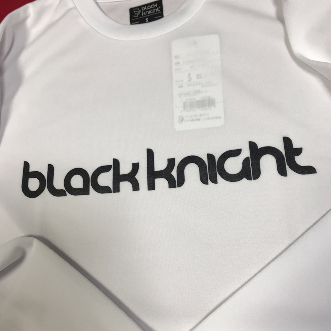 バドミントン　ブラックナイト　ロングTシャツ　T-3218U-WHT-S スポーツ/アウトドアのスポーツ/アウトドア その他(バドミントン)の商品写真