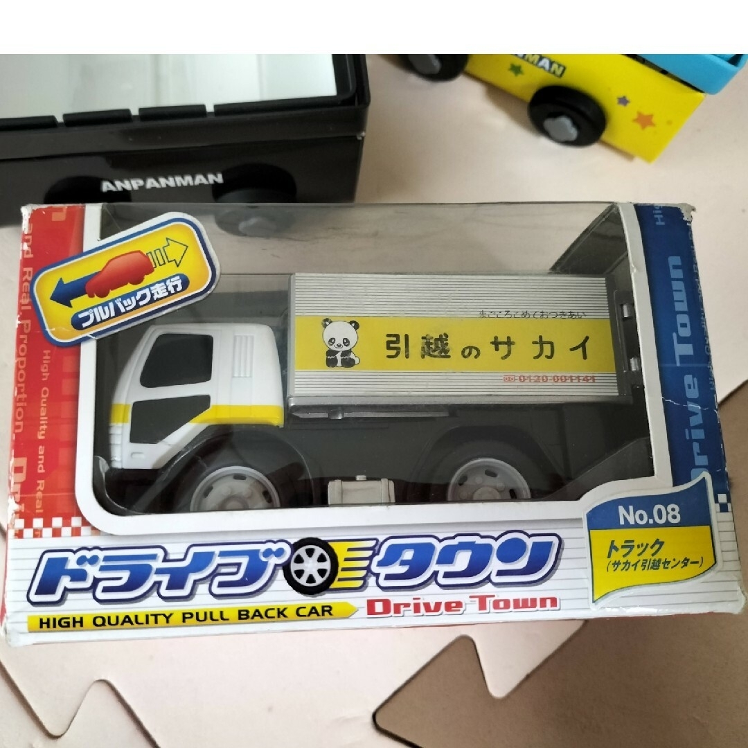 車輪付き　ケース　#アンパンマン キッズ/ベビー/マタニティのおもちゃ(電車のおもちゃ/車)の商品写真