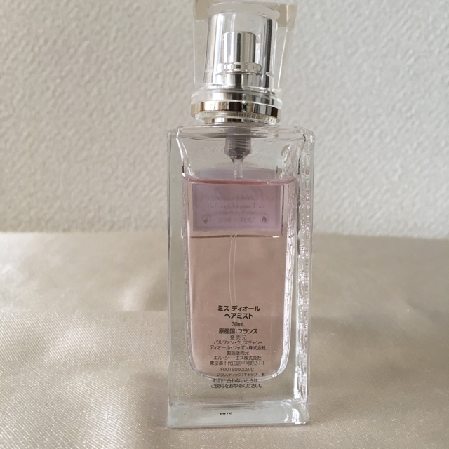 Christian Dior(クリスチャンディオール)のミス ディオールヘア-ミスト 30mI ムギちゃん様専用 コスメ/美容のヘアケア/スタイリング(ヘアウォーター/ヘアミスト)の商品写真