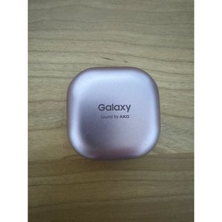 ヘッドフォン/イヤフォンGalaxy buds ワイヤレス イヤホン 新品 akg 白 ギャラクシー