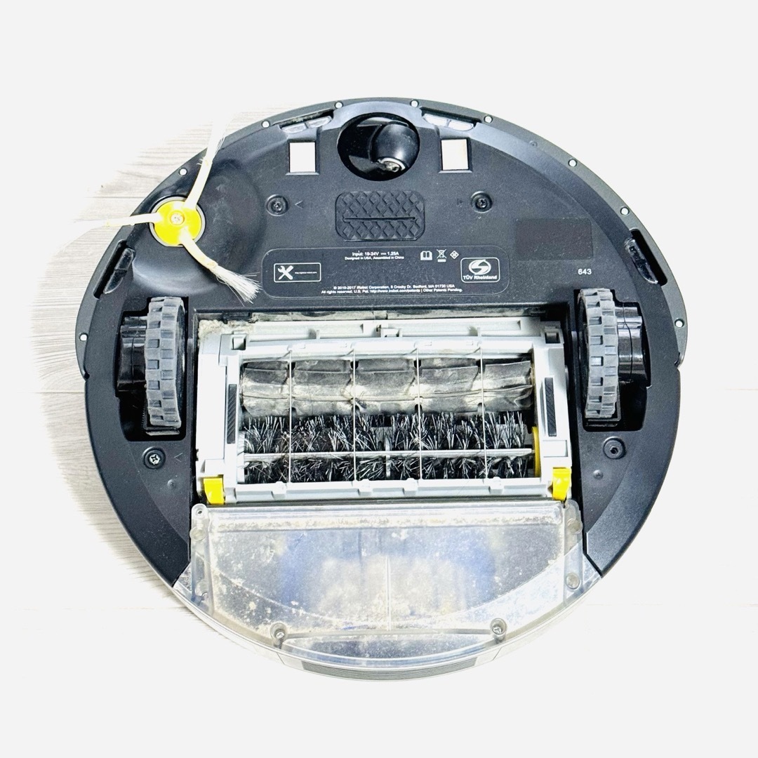 iRobot(アイロボット)のiRobot Roomba ルンバ 643 本体のみ ロボット掃除機 スマホ/家電/カメラの生活家電(掃除機)の商品写真