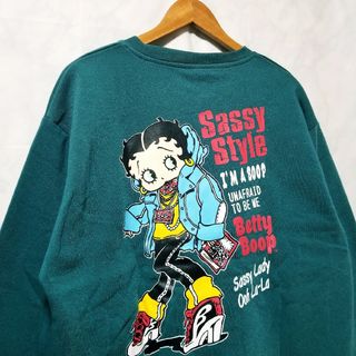 ベティブープ(Betty Boop)のBettyBoop（ベティブープ）新品　裏起毛　トレーナー　3L　緑色　みどり(スウェット)