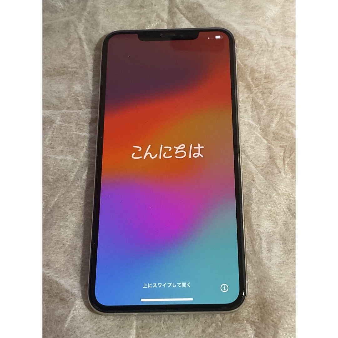 Apple SIMフリー iPhone XsMax 256GB MT6V2J/A スマホ/家電/カメラのスマートフォン/携帯電話(スマートフォン本体)の商品写真