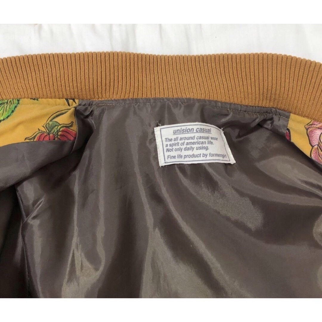 ブルゾン　アウター　レディース　総柄　花柄 レディースのジャケット/アウター(ブルゾン)の商品写真