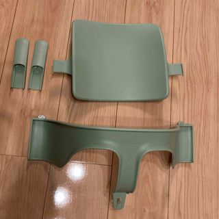 ストッケ(Stokke)のSTOKKE トリップトラップベビーセット(その他)