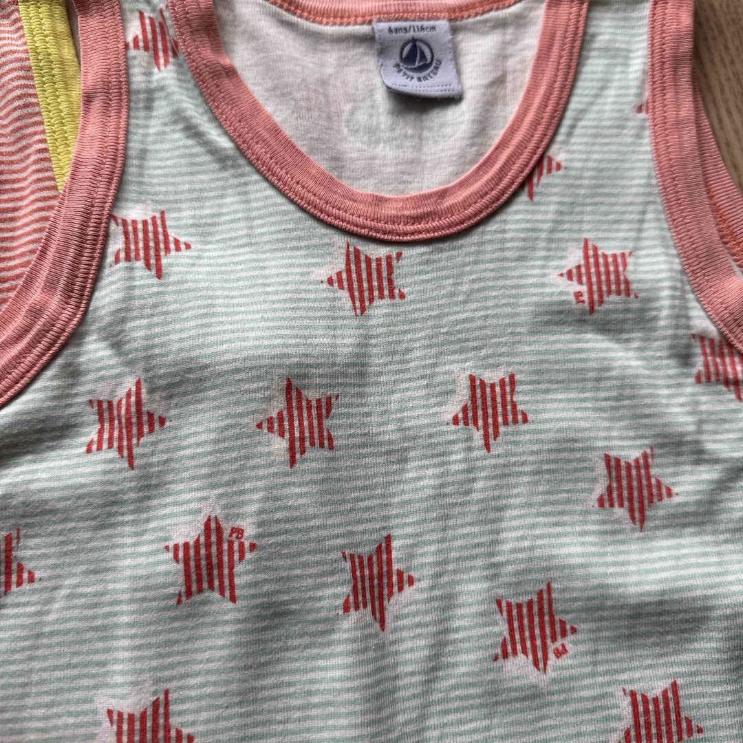 PETIT BATEAU(プチバトー)のプチバトー　タンクトップ　肌着３枚セット キッズ/ベビー/マタニティのキッズ服男の子用(90cm~)(下着)の商品写真