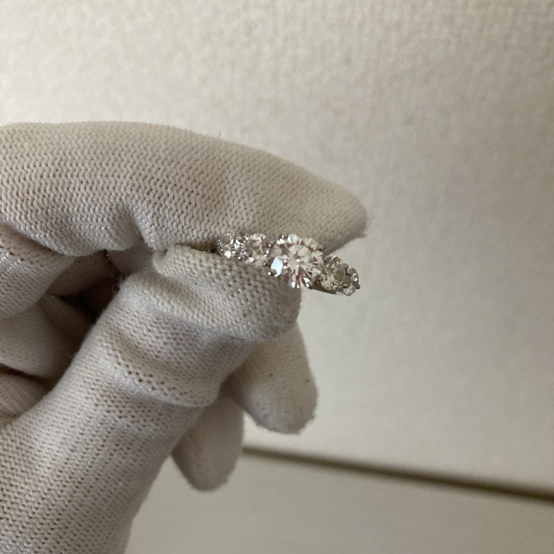 【ダイヤモンドリング 】中央1.03ct(計2ct) Hカラ- SI-2 VG  レディースのアクセサリー(リング(指輪))の商品写真