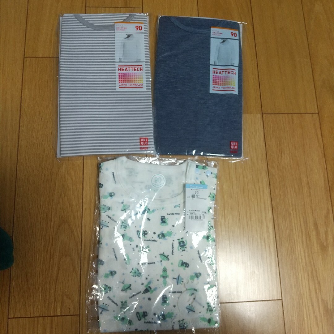 UNIQLO(ユニクロ)の専用☆ユニクロヒートテック90cm コンビ キッズ/ベビー/マタニティのキッズ服男の子用(90cm~)(下着)の商品写真