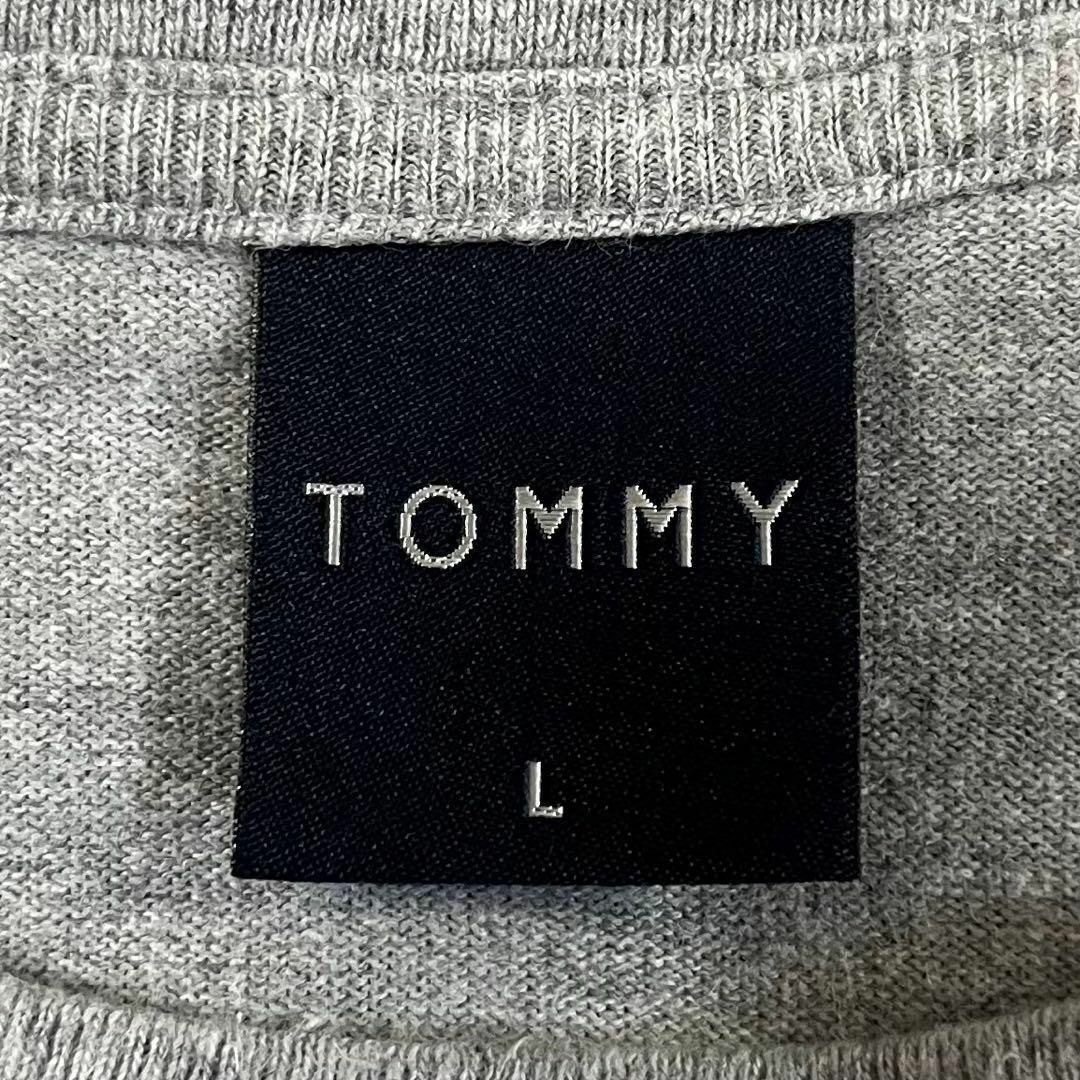 TOMMY(トミー)のTOMMY トミー (L) ロゴプリント Tシャツ グレー 半袖 メンズ メンズのトップス(Tシャツ/カットソー(半袖/袖なし))の商品写真