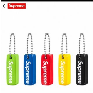 シュプリーム(Supreme)のシュプリーム　floating  Keychain 2色セット(キーホルダー)