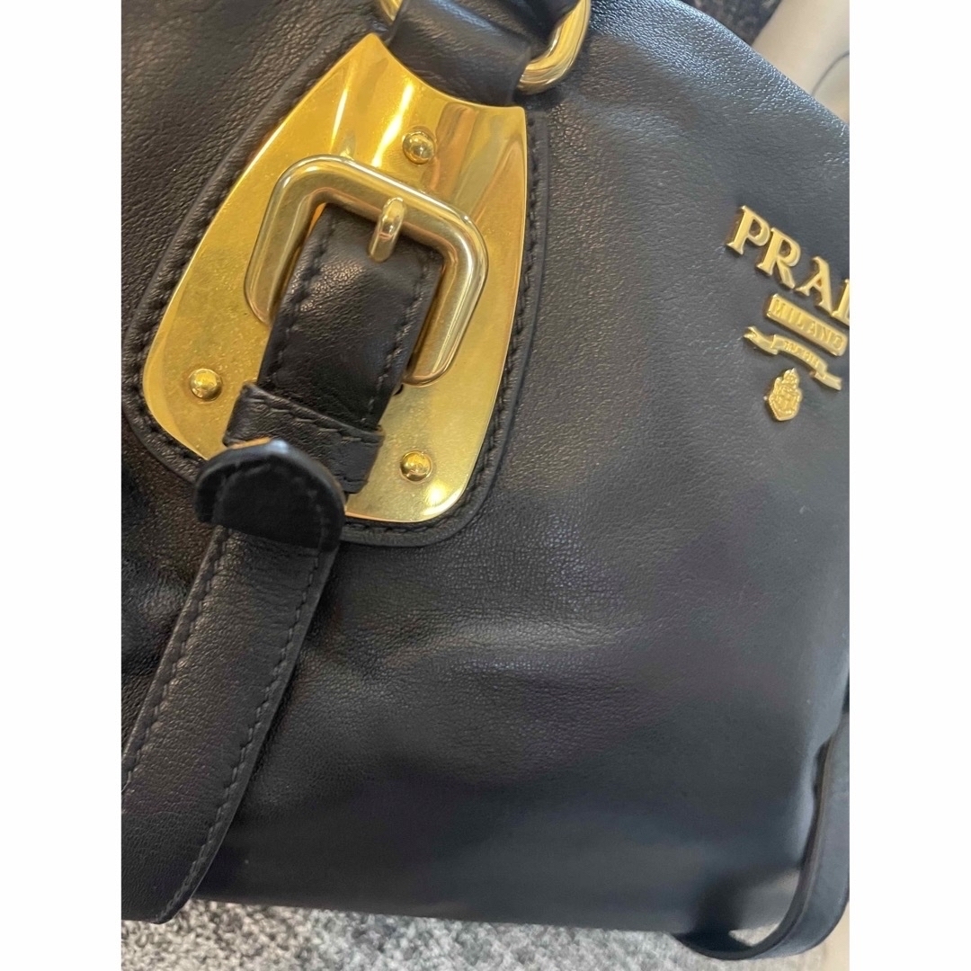 PRADA(プラダ)の正規品　PRADA プラダ　ハンドバッグ　ショルダー　2way レディースのバッグ(ハンドバッグ)の商品写真