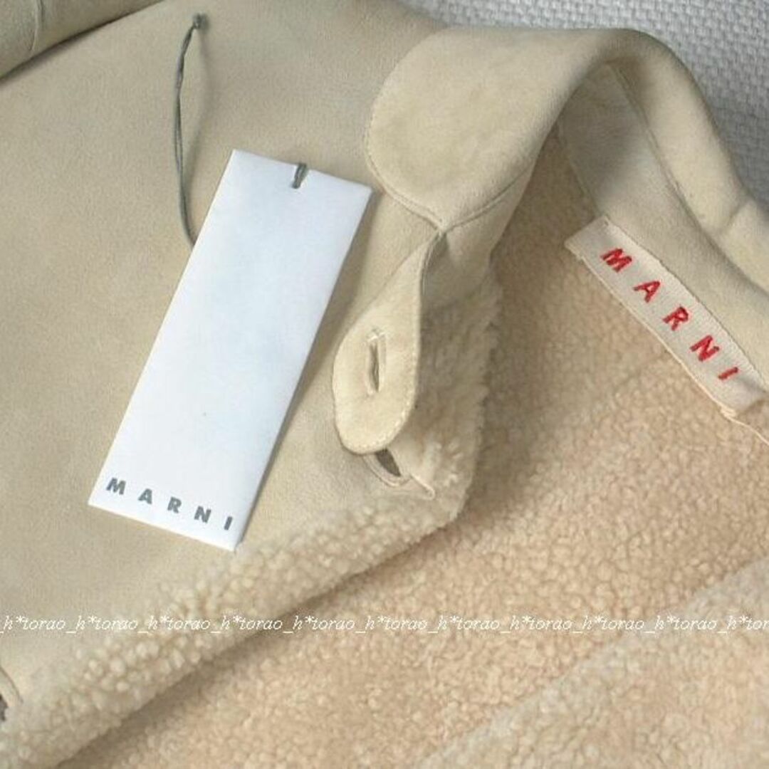 Marni(マルニ)のMARNI マルニ オフホワイト ムートン コート レディースのジャケット/アウター(毛皮/ファーコート)の商品写真
