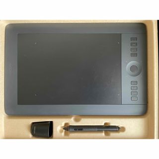 ワコム(Wacom)のワコム Intuos Pro Mサイズ PTH-651/K0(PC周辺機器)