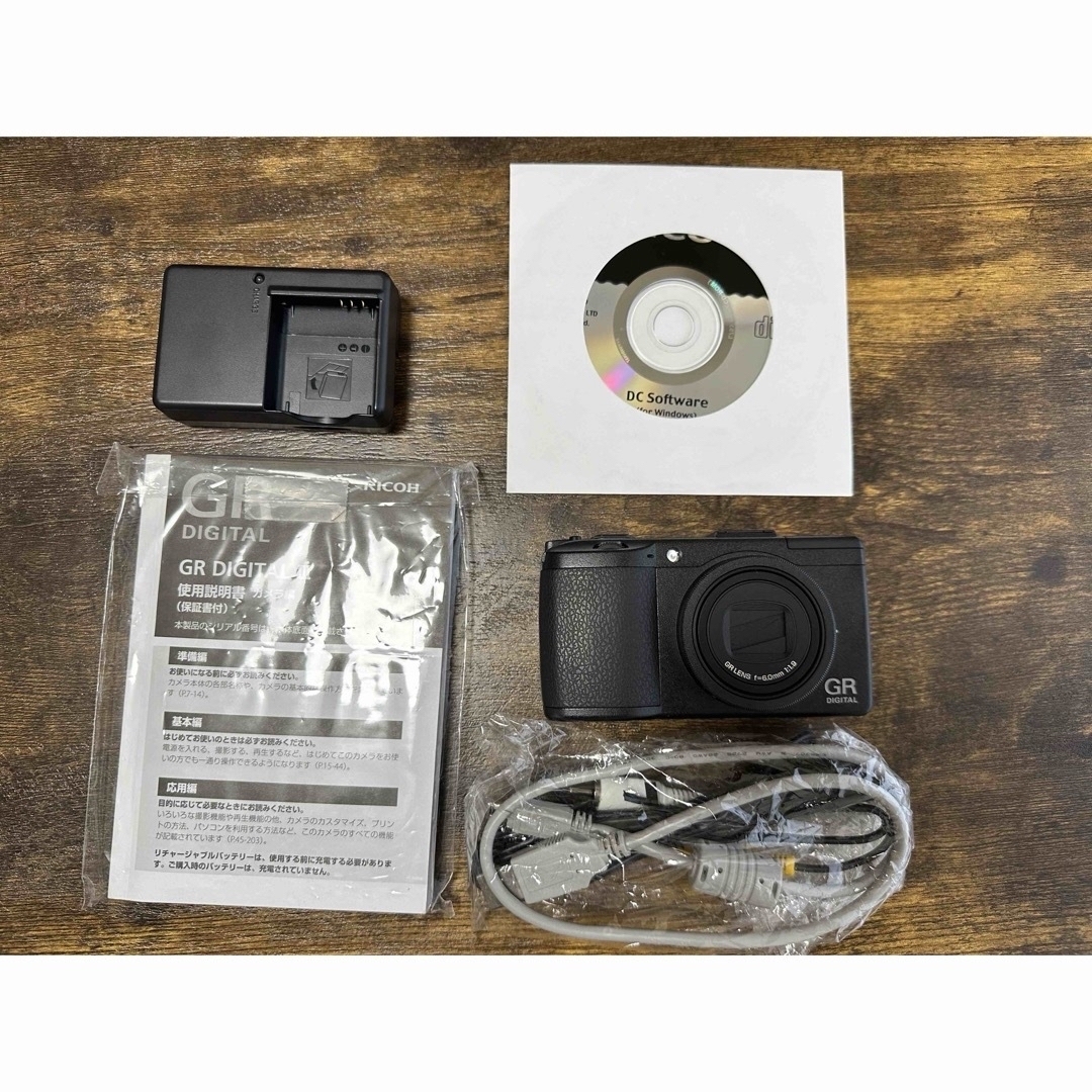 RICOH(リコー)のRICOH GR DIGITAL Ⅲ スマホ/家電/カメラのカメラ(コンパクトデジタルカメラ)の商品写真