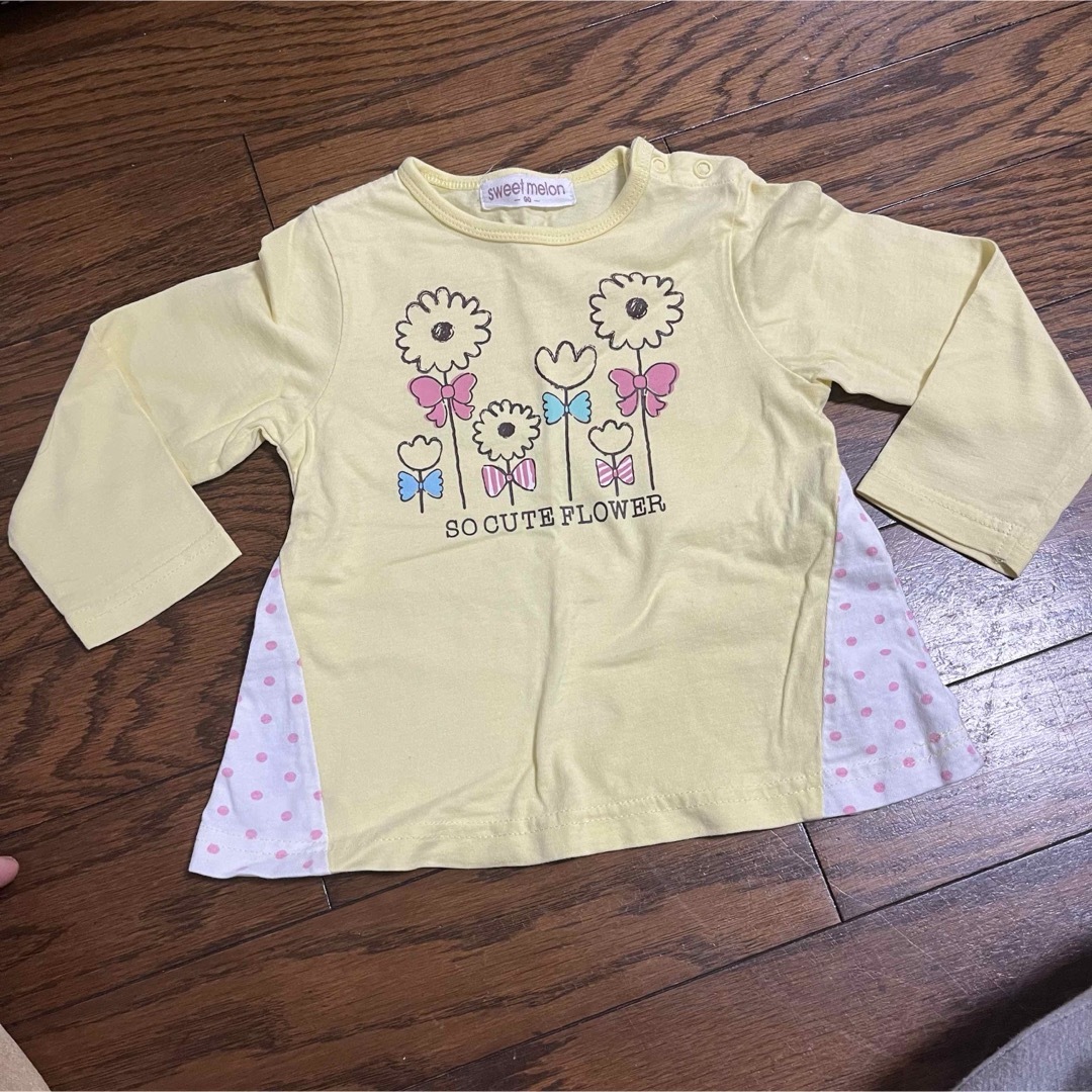 Tシャツ キッズ/ベビー/マタニティのキッズ服女の子用(90cm~)(Tシャツ/カットソー)の商品写真