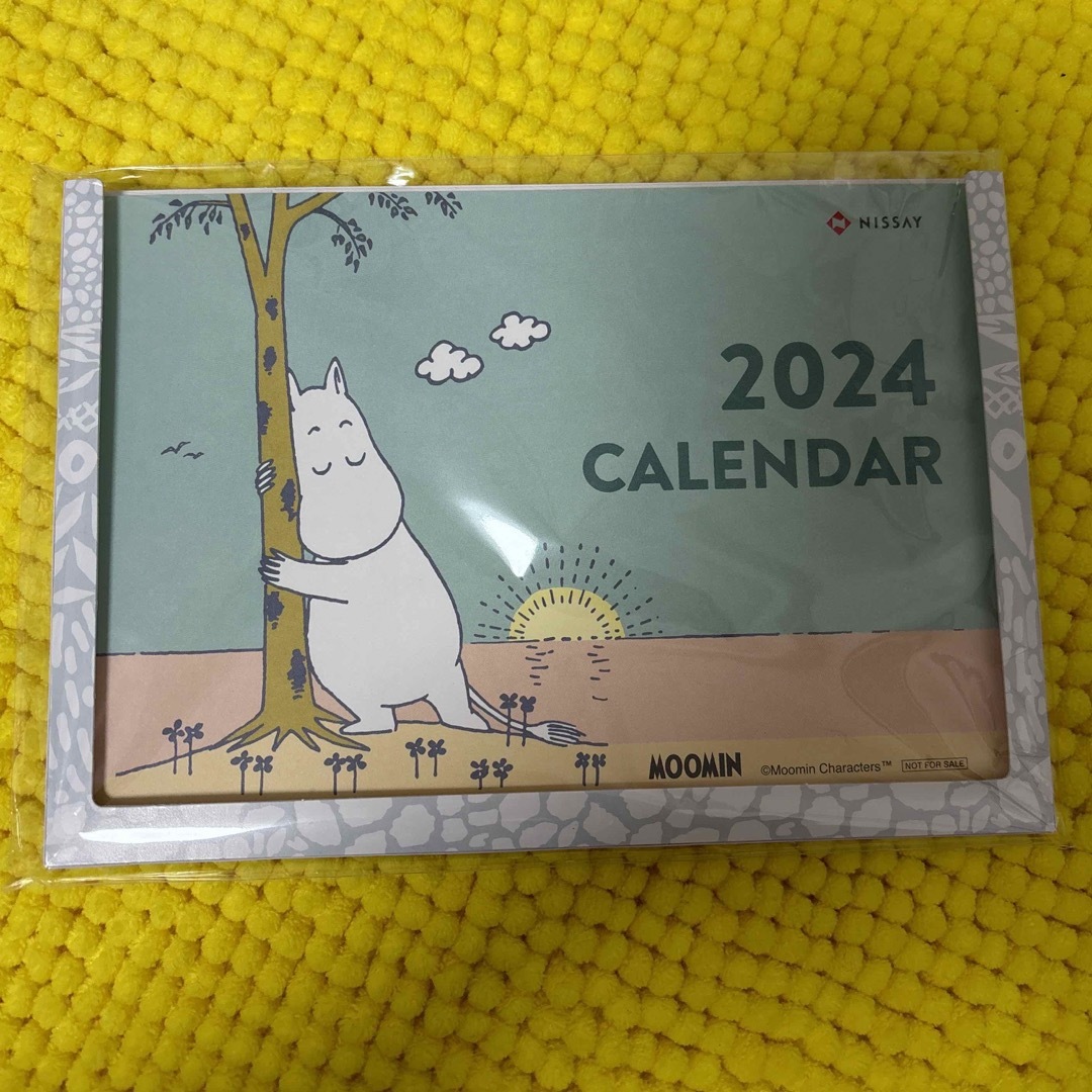 MOOMIN(ムーミン)のムーミンカレンダー　2024 （卓上） インテリア/住まい/日用品の文房具(カレンダー/スケジュール)の商品写真