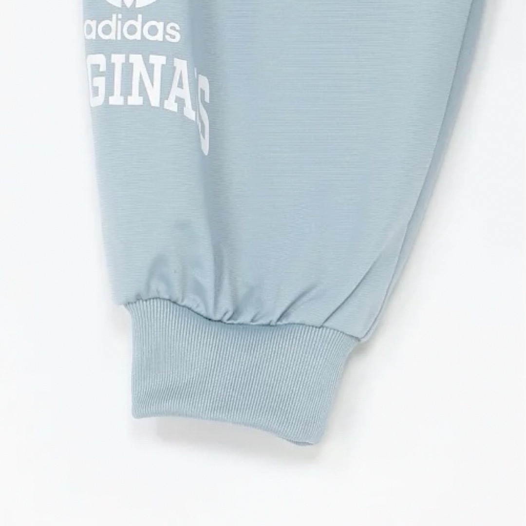 adidas(アディダス)のアディダス グラフィックプリント トラックパンツ 150センチ 新品 タグ付き キッズ/ベビー/マタニティのキッズ服男の子用(90cm~)(パンツ/スパッツ)の商品写真