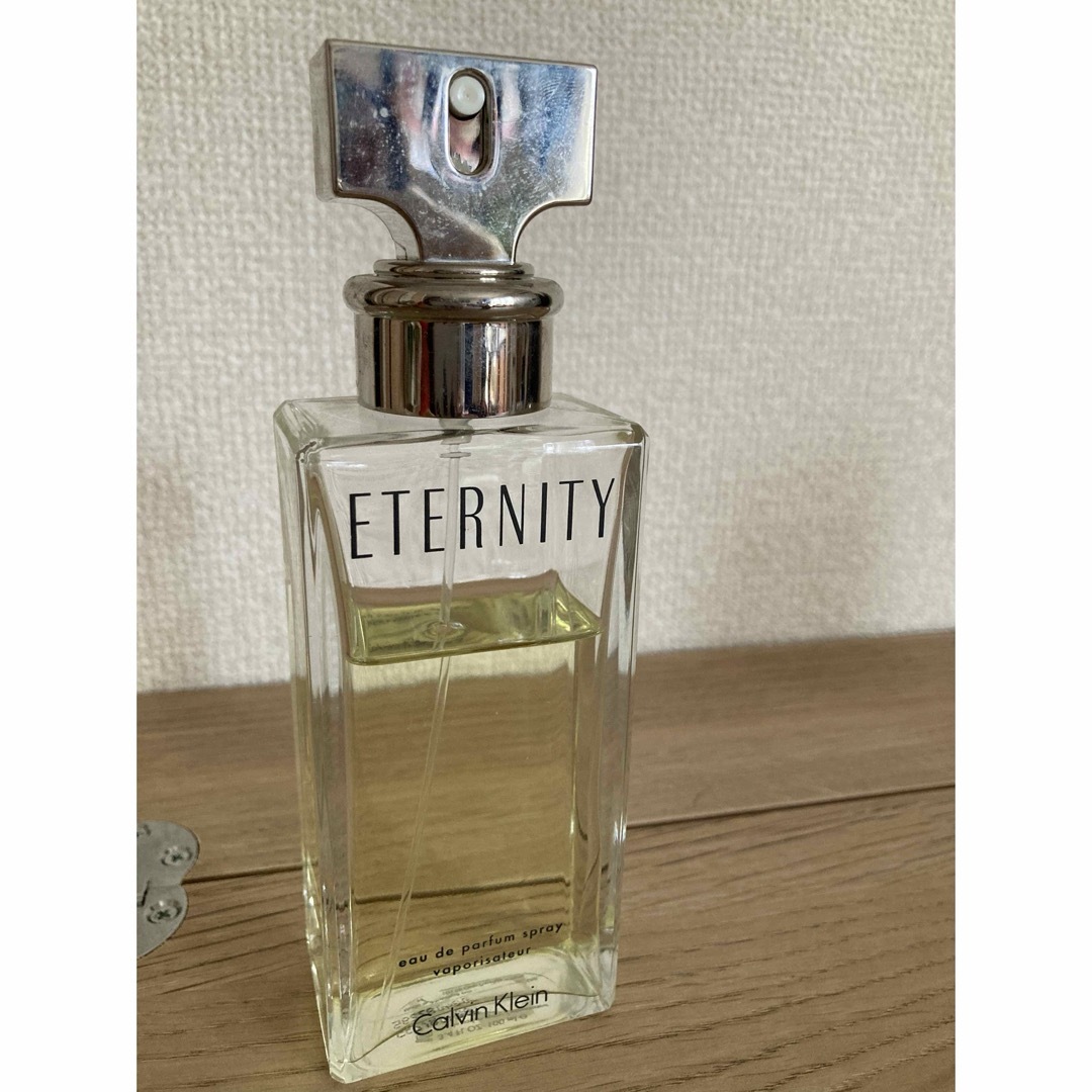 Calvin Klein(カルバンクライン)のCalvin Klein ETERNITY 100ml コスメ/美容の香水(ユニセックス)の商品写真