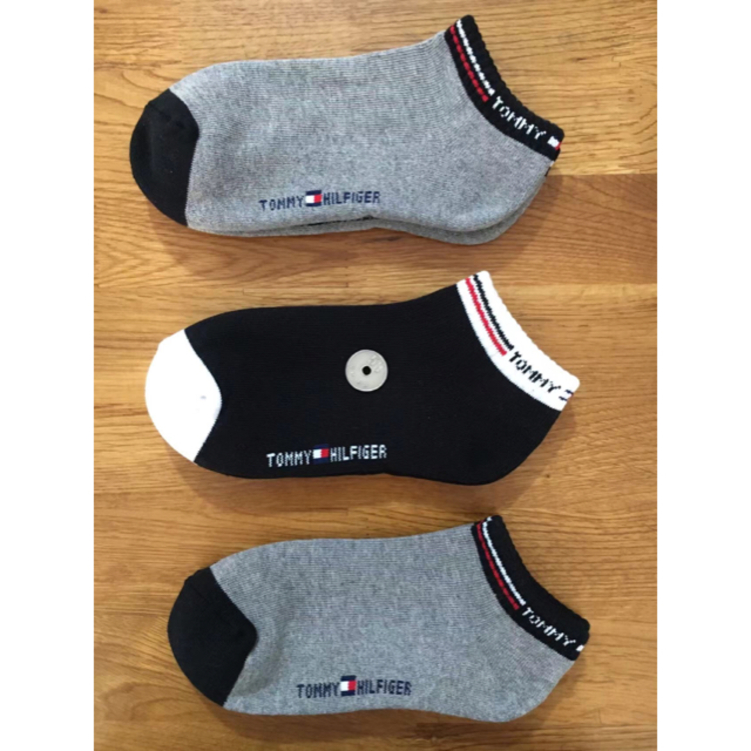 TOMMY HILFIGER(トミーヒルフィガー)の新品トミーヒルフィガーTOMMY HILFIGER レディース3足セット981 レディースのレッグウェア(ソックス)の商品写真