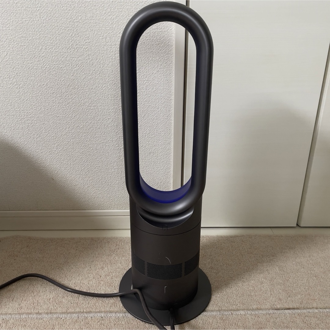 Dyson(ダイソン)の動作確認済み　ダイソン　AM05 セラミックファンヒーター 2013年製　 スマホ/家電/カメラの冷暖房/空調(ファンヒーター)の商品写真