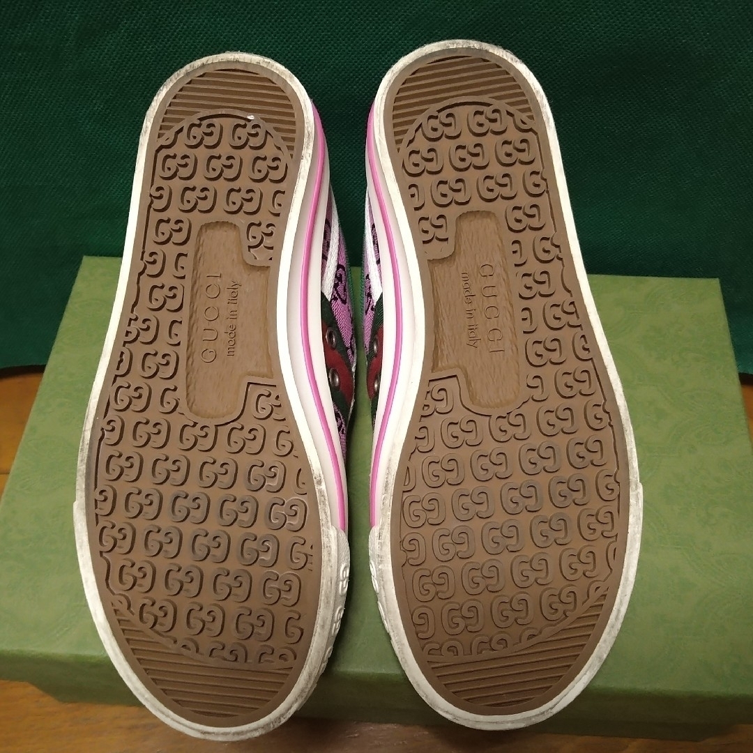 美品 GUCCI グッチスニーカー　TENNIS 1977 GGピンク　半額以下 レディースの靴/シューズ(スニーカー)の商品写真