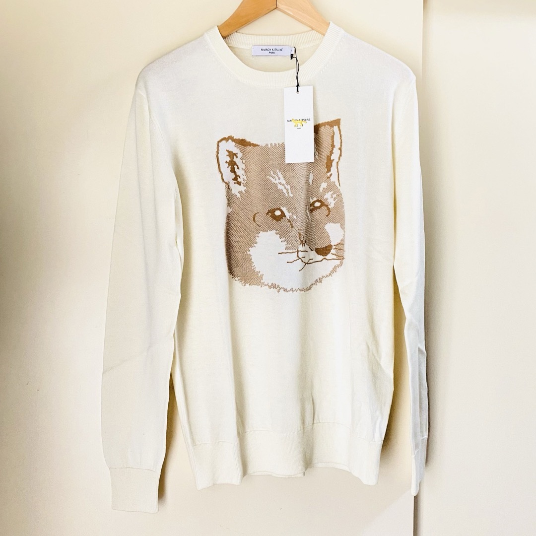 MAISON KITSUNE'(メゾンキツネ)のMaison Kitsuné メゾンキツネ フォックスヘッド ニット(新品) レディースのトップス(ニット/セーター)の商品写真