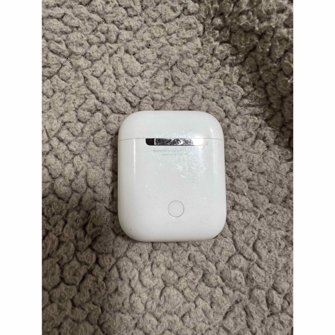 Apple(アップル)のAirPods 1世代　正規品 スマホ/家電/カメラのオーディオ機器(ヘッドフォン/イヤフォン)の商品写真