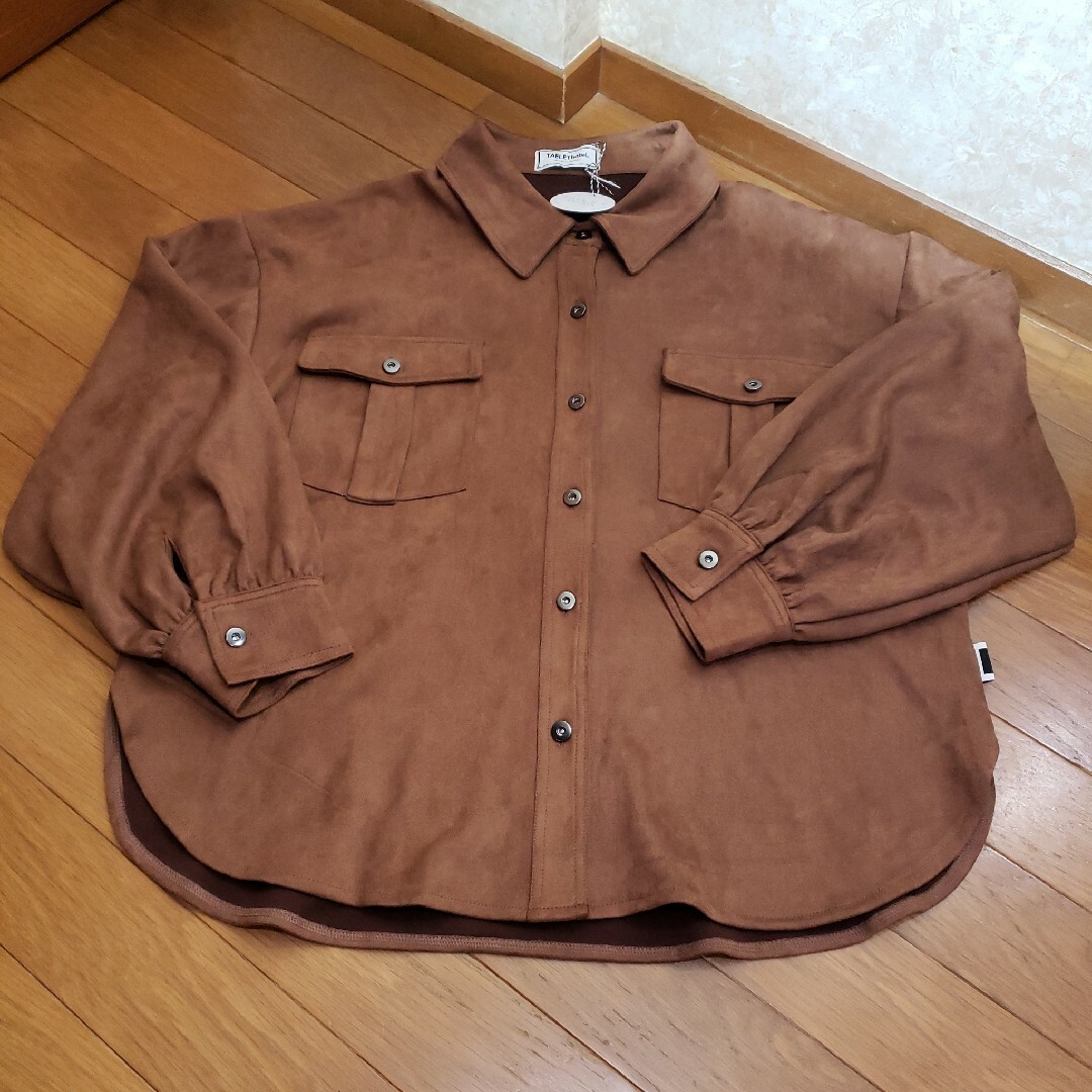 ◆TABLET hotel◆スエードフリンジCPOシャツジャケット未使用タグ付 レディースのジャケット/アウター(ミリタリージャケット)の商品写真