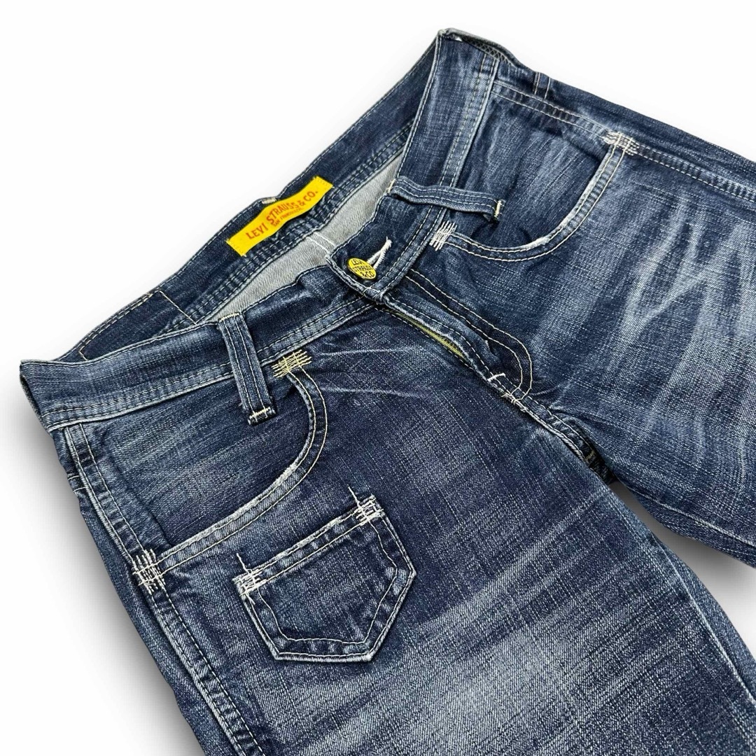 Levi's(リーバイス)のLevi's リーバイス レギュラーストレート W28 Mサイズ 76cm レディースのパンツ(デニム/ジーンズ)の商品写真