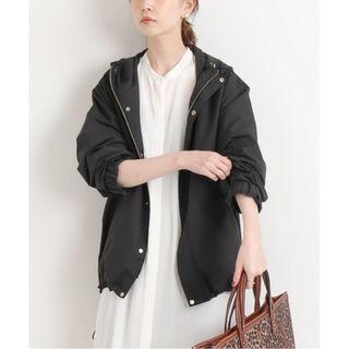 ★美品　Pタフタフーデットブルゾン 36