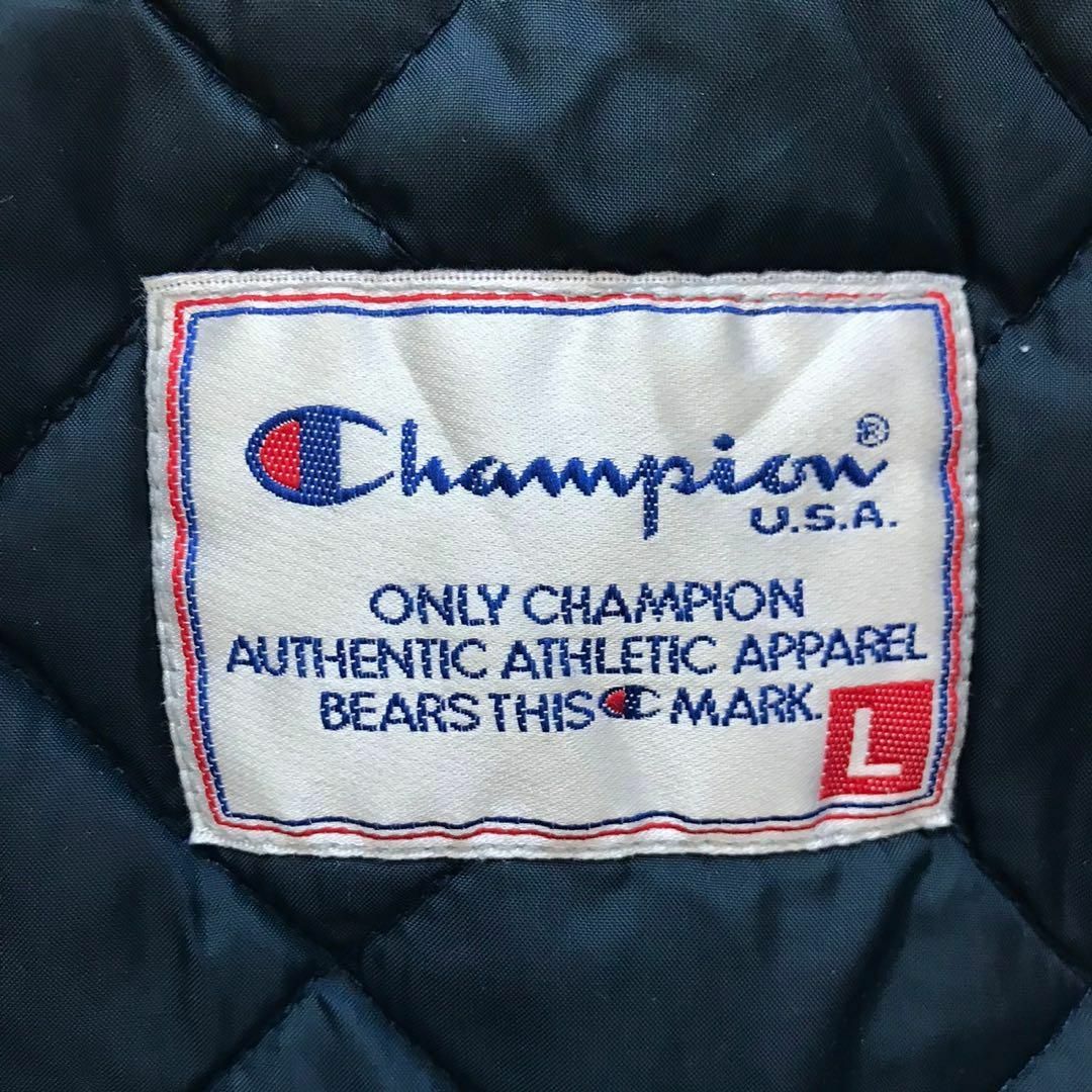 Champion(チャンピオン)のchampion ダウンジャケット　キルティング　L メンズのジャケット/アウター(ブルゾン)の商品写真