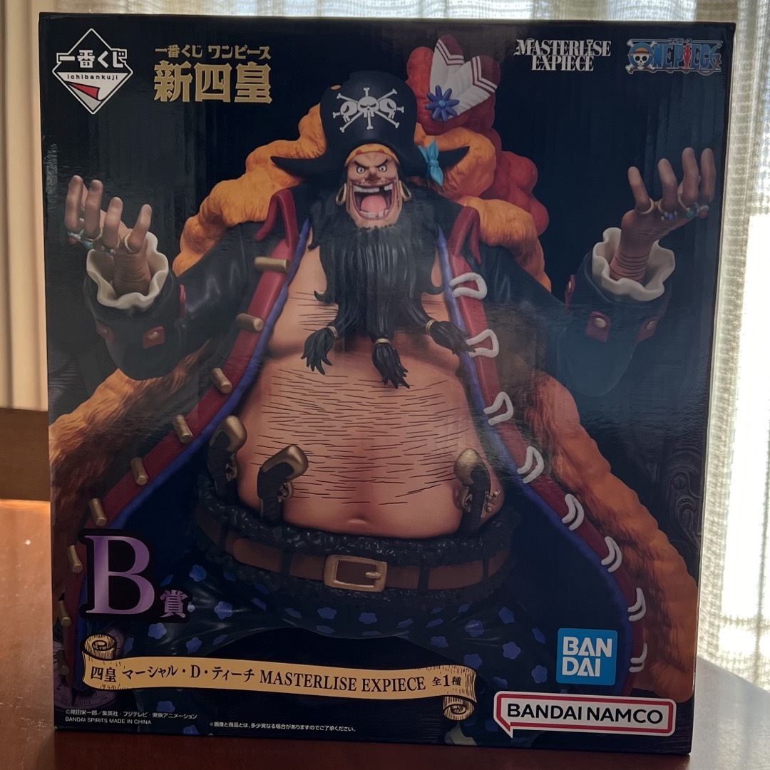 ONE PIECE(ワンピース)のワンピース一番くじ 新四皇  マーシャル・D・ティーチ    黒ひげ ハンドメイドのおもちゃ(フィギュア)の商品写真