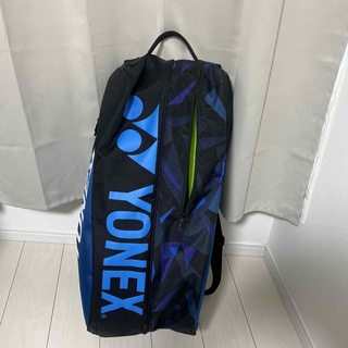 ヨネックス(YONEX)のテニスラケットバッグ(ヨネックス/BAG2202R/6本用)(バッグ)