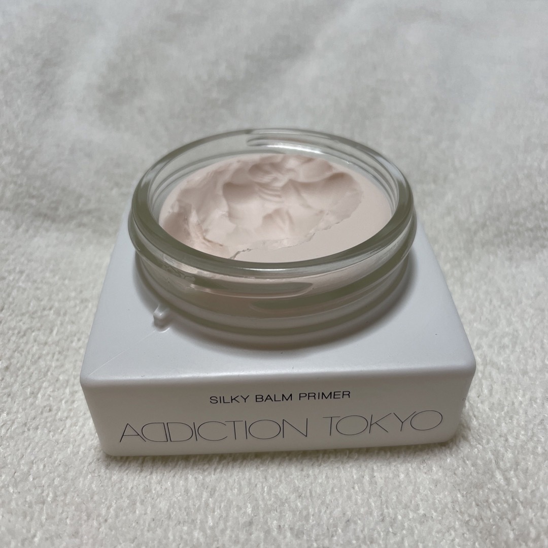 ADDICTION(アディクション)のADDICTION SILKY BALM PRIMER コスメ/美容のベースメイク/化粧品(化粧下地)の商品写真