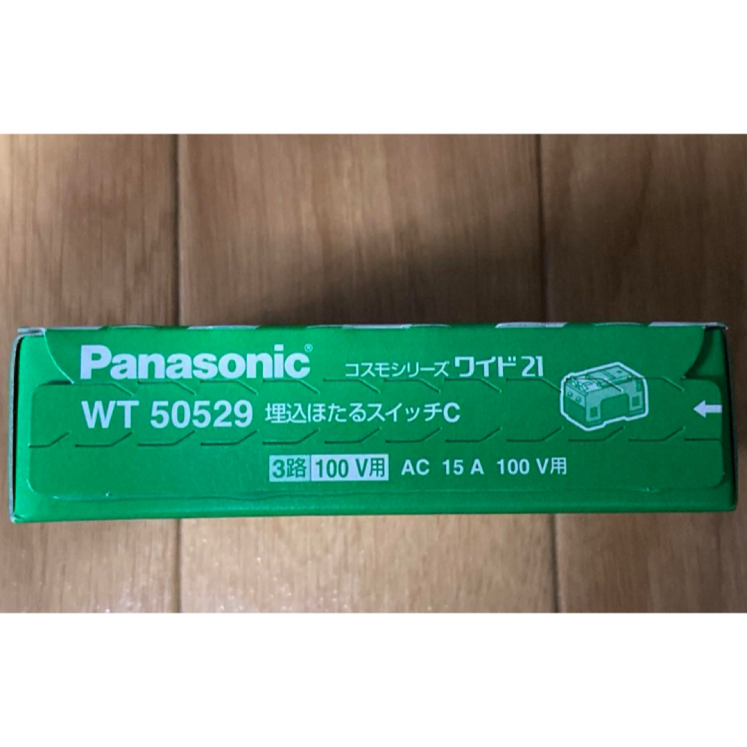 Panasonic(パナソニック)のWT50529 ほたるスイッチC 3路スイッチ Panasonic パナソニック インテリア/住まい/日用品のライト/照明/LED(その他)の商品写真