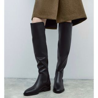 ザラ(ZARA)のZARA ザラ フラット ニーハイ ロングブーツ(ブーツ)