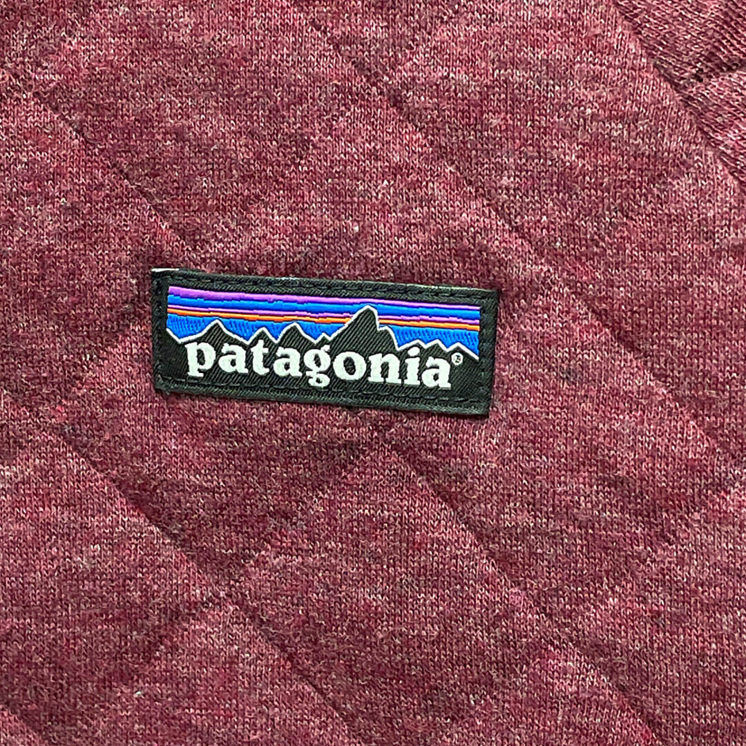 patagonia(パタゴニア)のPATAGONIA パタゴニア 19AW 品番 25310 レディース オーガニックコットン キルト クルー スウェット ボルドー サイズXS 正規品 / B4803 レディースのトップス(トレーナー/スウェット)の商品写真