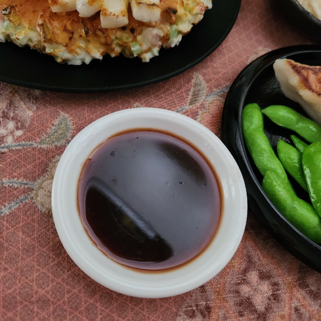 食品サンプル　実物大・お好み焼き+餃子+枝豆セット エンタメ/ホビーのコレクション(その他)の商品写真