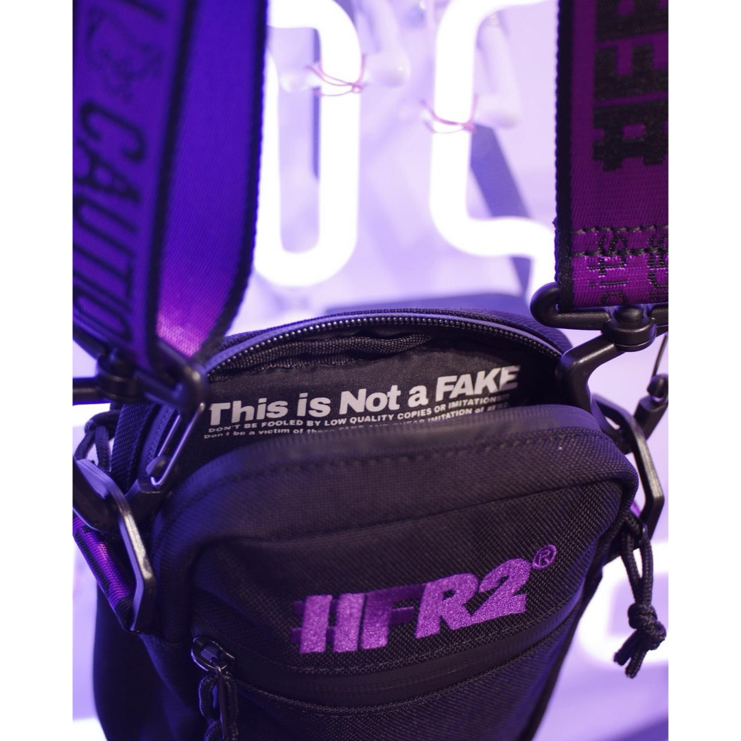 #FR2(エフアールツー)の新品 #FR2撫子 ショルダーバッグ 京都限定 メンズのバッグ(ショルダーバッグ)の商品写真