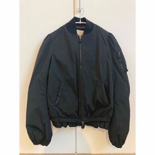 モンクレール(MONCLER)の【希少】モンクレール✖️Sacai コラボ(ダウンジャケット)