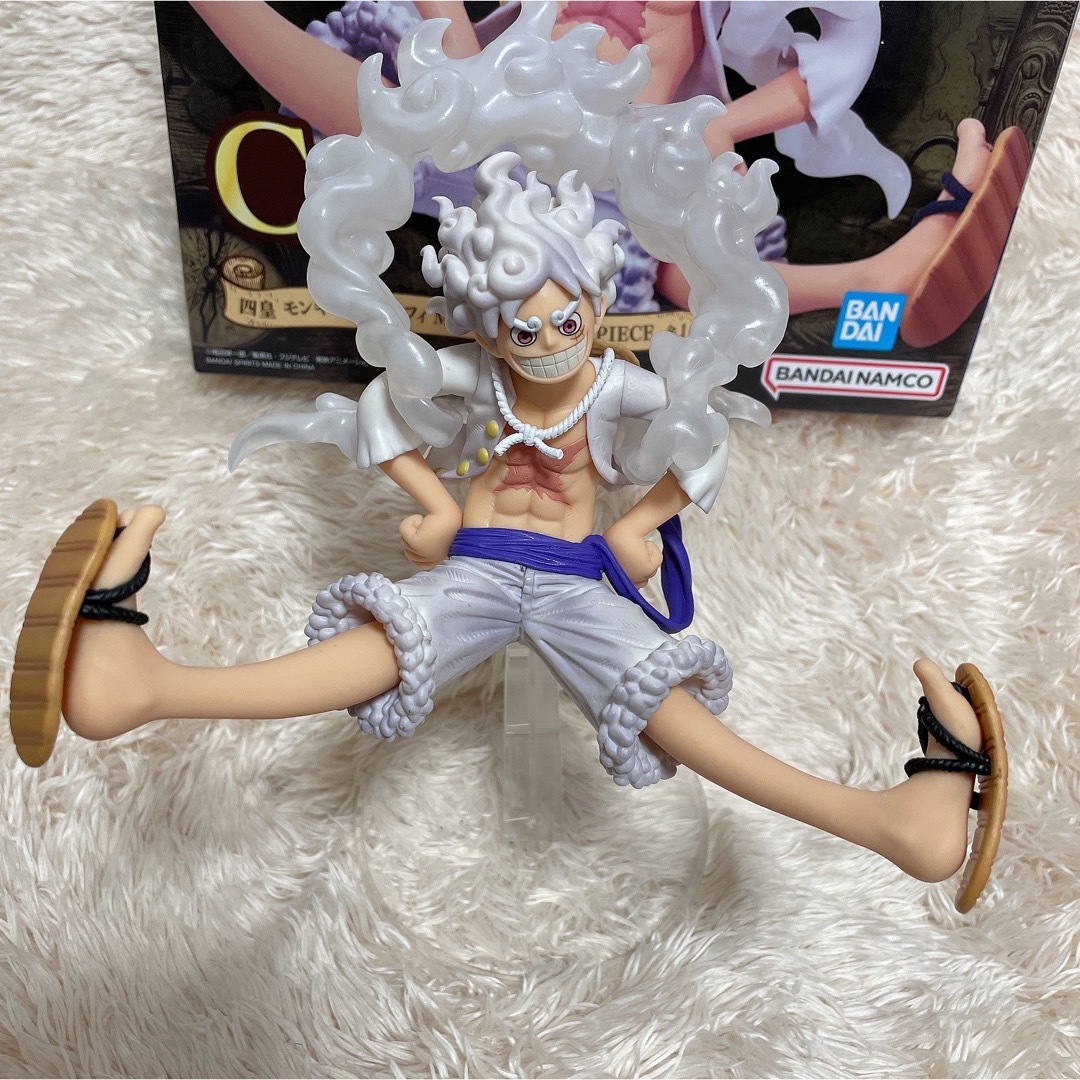 ONE PIECE(ワンピース)のワンピース一番くじルフィフィギュア ハンドメイドのおもちゃ(フィギュア)の商品写真