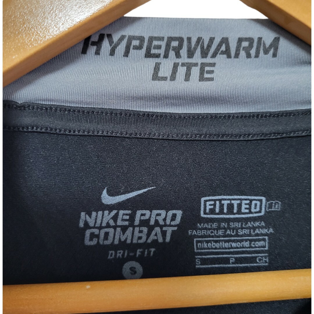 NIKE(ナイキ)のナイキプロコンバットハイパーウォーム Sサイズ　黒 スポーツ/アウトドアのトレーニング/エクササイズ(トレーニング用品)の商品写真